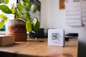 CO₂ sensor monitor. Indoor air quality sensor. Healthy work environment. Work from home. Control...