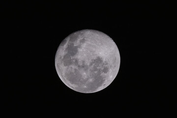 Fototapeta na wymiar view of a full moon at night