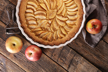 apple pie on wood background