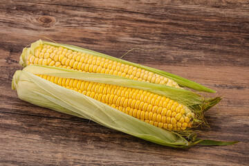 Vegan cuisine - Ripe sweet corn