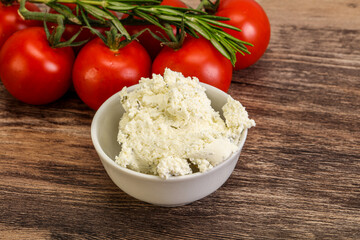 Soft cream cheese with herbs