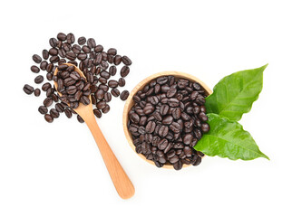 Obraz premium coffee beans isolated on white background