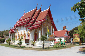 buddhist temple (Wat Phra Si Rattana Mahathat) in Suphan Buri (Thailand)