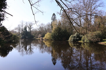 Blick in den Schlosspark im Zentrum von Oldenburg