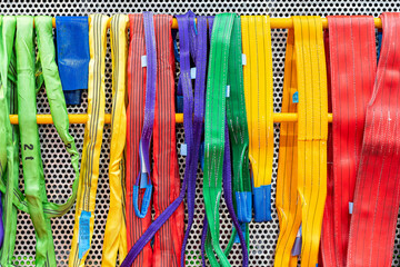 various multi color such as red green yellow blue purple violet gray brown of flat webbing sling or polyester belt for lift and move heavy workpiece or etc in industrial
