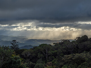 Obraz premium Valley View with Dramatic Light and Weather