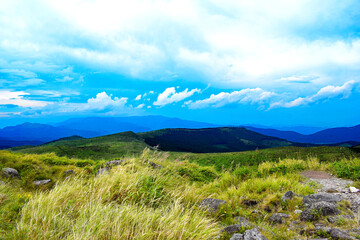 山の山頂からの眺め