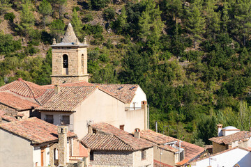 Fototapeta na wymiar Vista de la bella población de Olba, en la provincia de Teruel. Aragón. España. Europa