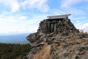 福島県の裏磐梯の西大顚から西吾妻山の登山
