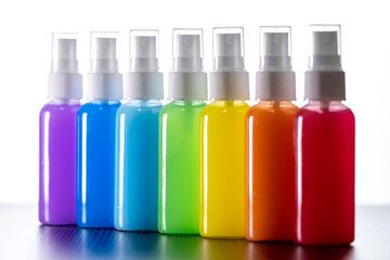 七色のボトル　虹のイメージ