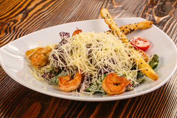 Caesar salad with prawn and parmesan