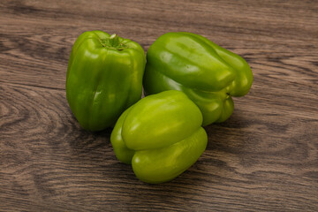 Green sweet bell pepper heap