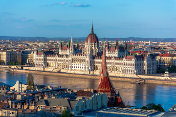 Fototapeta na wymiar Hungary, spring cityscape of Budapest, parliament on the banks of the Danube river