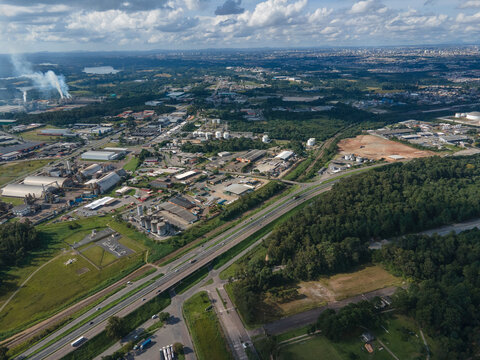 Refinaria Presidente Get&uacute;lio Vargas, REPAR Arauc&aacute;ria, Centro Industrial, de Arauc&aacute;ria, Paran&aacute;, Brasil, regi&atilde;o Sul