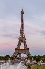 Fototapeta na wymiar Eiffel Tower in Paris in the evening