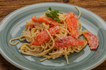 Pasta with salmon  and cream cheese