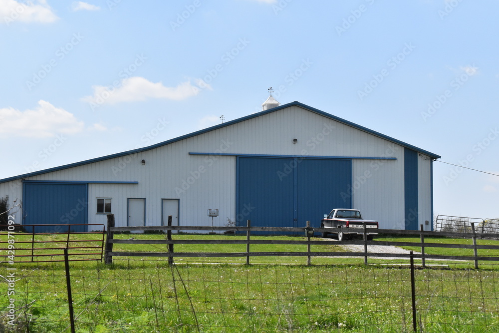 Sticker metal barn