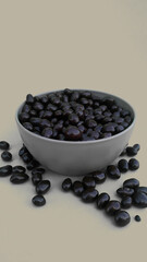 Maní bañado con chocolate semi-amargo