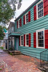 Beautiful streets and homes in downtown Savannah, Georgia, USA