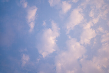 The clouds covered the sun,The sun shines through the clouds,Clouds forming before rain