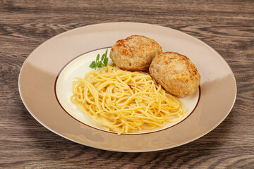 Spaghetti with homemade chicken cutlet