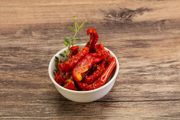 Sun-dried tomato in olive oil