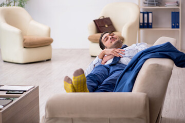 Young businessman employee waiting for business meeting