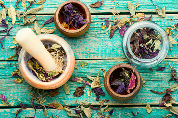 Dried herb,basil leaves