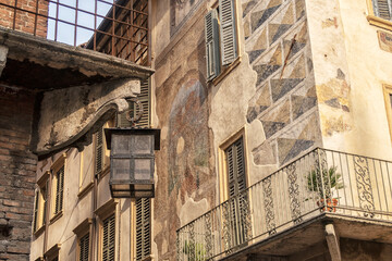 Fototapeta na wymiar Verona, beautiful view of the historic center.