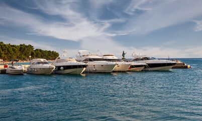 Obraz premium Speedboats and yachts in the parking lot. Split, Croatia