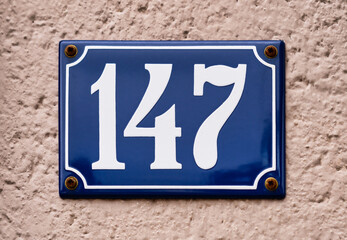 Hausnummer 147