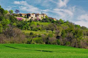 Fototapeta na wymiar Mons, Gard, Occitanie