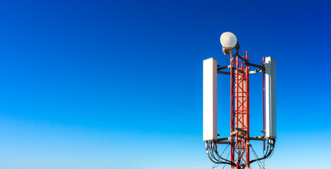 Detailed view of the mobile terrestrial telecommunications repeater antenna equipped with the...