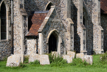Fototapeta premium St. Peters church entrance to graveyard ( Felsham-Suffolk)