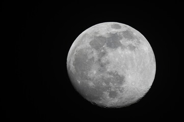 2021年0425日　月齢13.37　20時19分