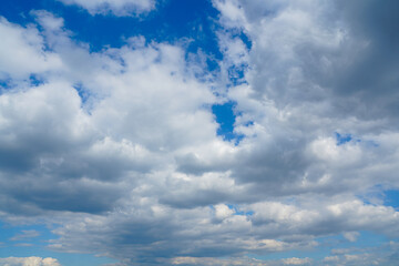 Naklejka premium clouds. white and fluffy clouds with blue sky.