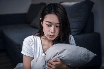 Obraz premium The lady may reflect on the thoughts and feelings that they are worthless unreasonable feelings of guilt or regret despair and selfloathing