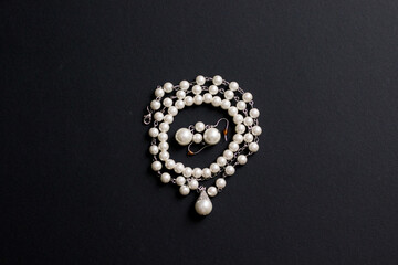 pearl necklace black background