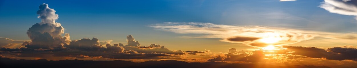 beautiful sunset sky with clouds