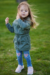 Fototapeta premium Happy little girl