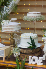 wedding cake with flowers