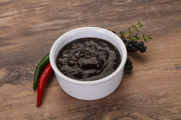 Black pepper sauce for meat