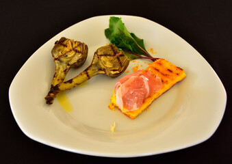 alcauciles con salmon