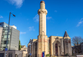 Fototapeta na wymiar Central Mosque building in Edinburgh city, Scotland