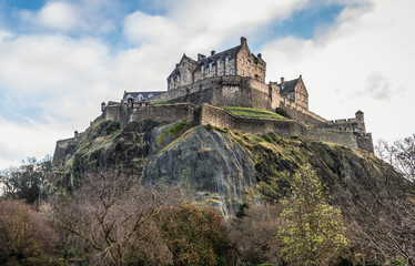 Fototapeta na wymiar Edinburgh Castle seen from Princes Street Gardens in Edinburgh city, Scotland