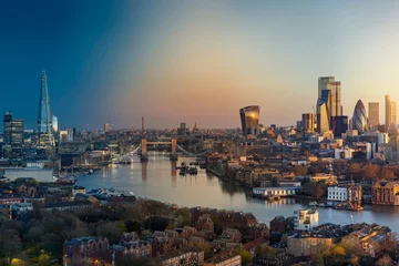 Foto op Plexiglas Tower Bridge Night to day time lapse transition of the urban skyline of London, United Kingdom