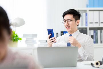 Fototapeta premium man read news with smartphone