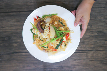 stir fried squid ,shrimp and vermicelli