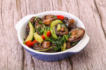 Marinated shiitake mushrooms with herbs