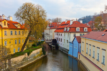 Fototapeta na wymiar Prague Mill Run with colourful houses